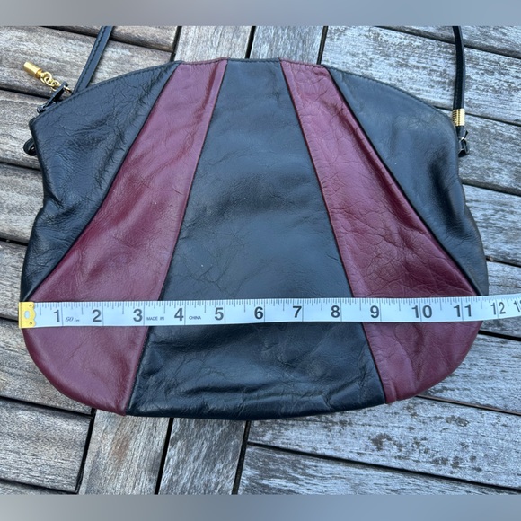 Vintage Italian leather purse - Picture 7 of 9